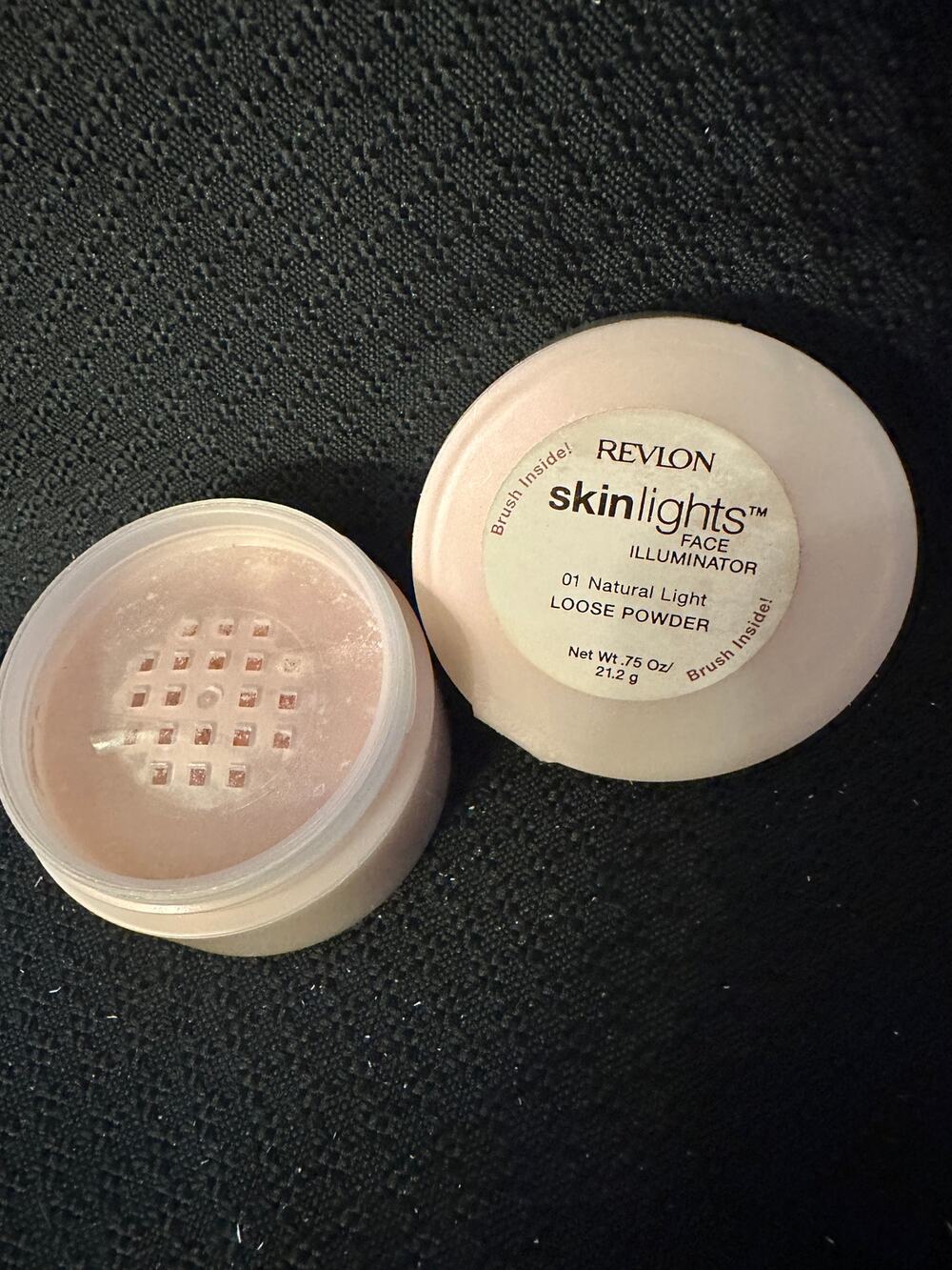 RARE VTG Revlon Skin Lights face illuminator 01 natural powder DISC .75 oz